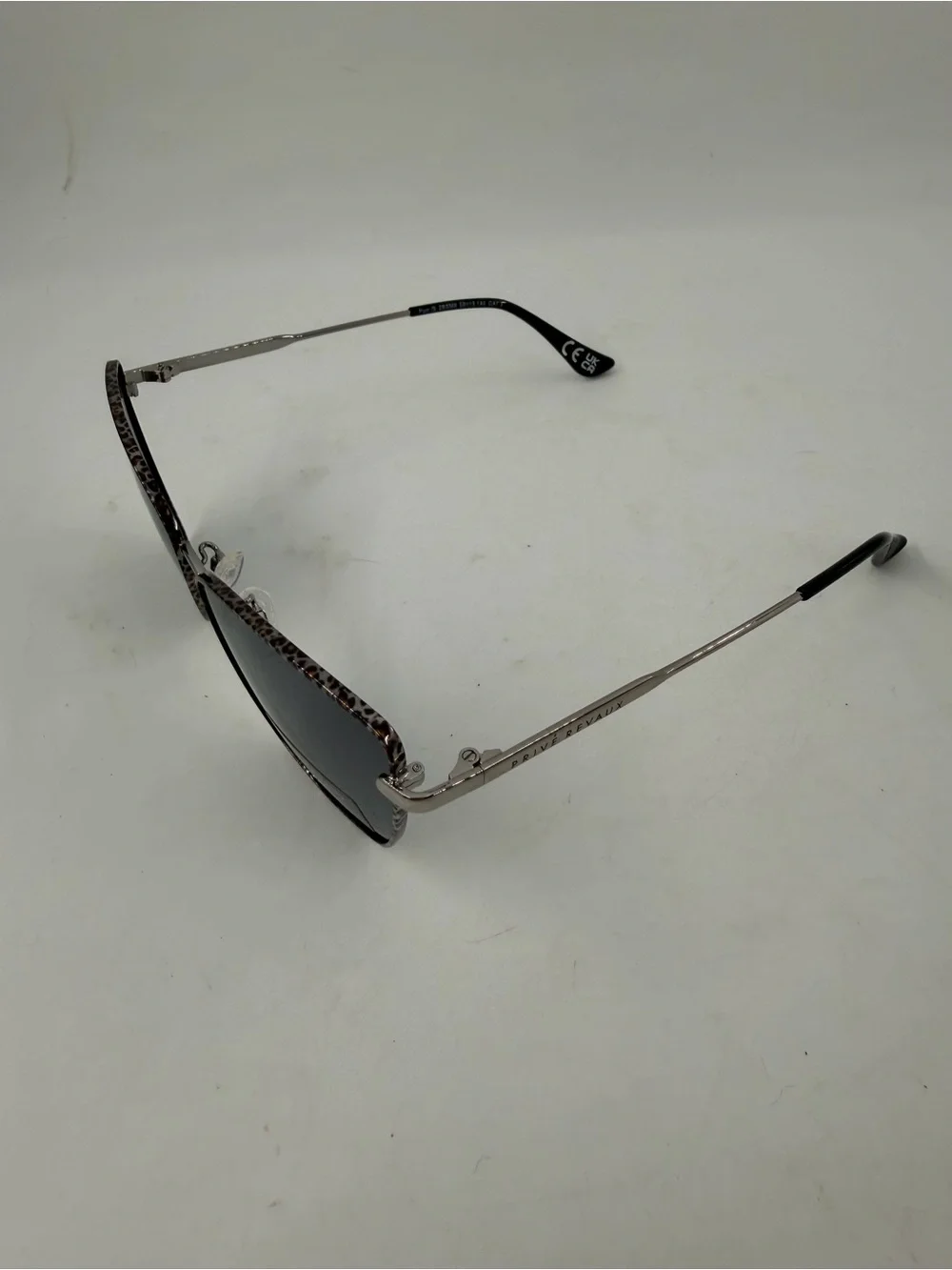 NEW! Prive Reveaux Women’s Purr/S Polarized Black Silver Sunglasses 840219235097